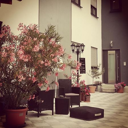 Oleander Hof Aparthotel Hochstadt  Екстериор снимка